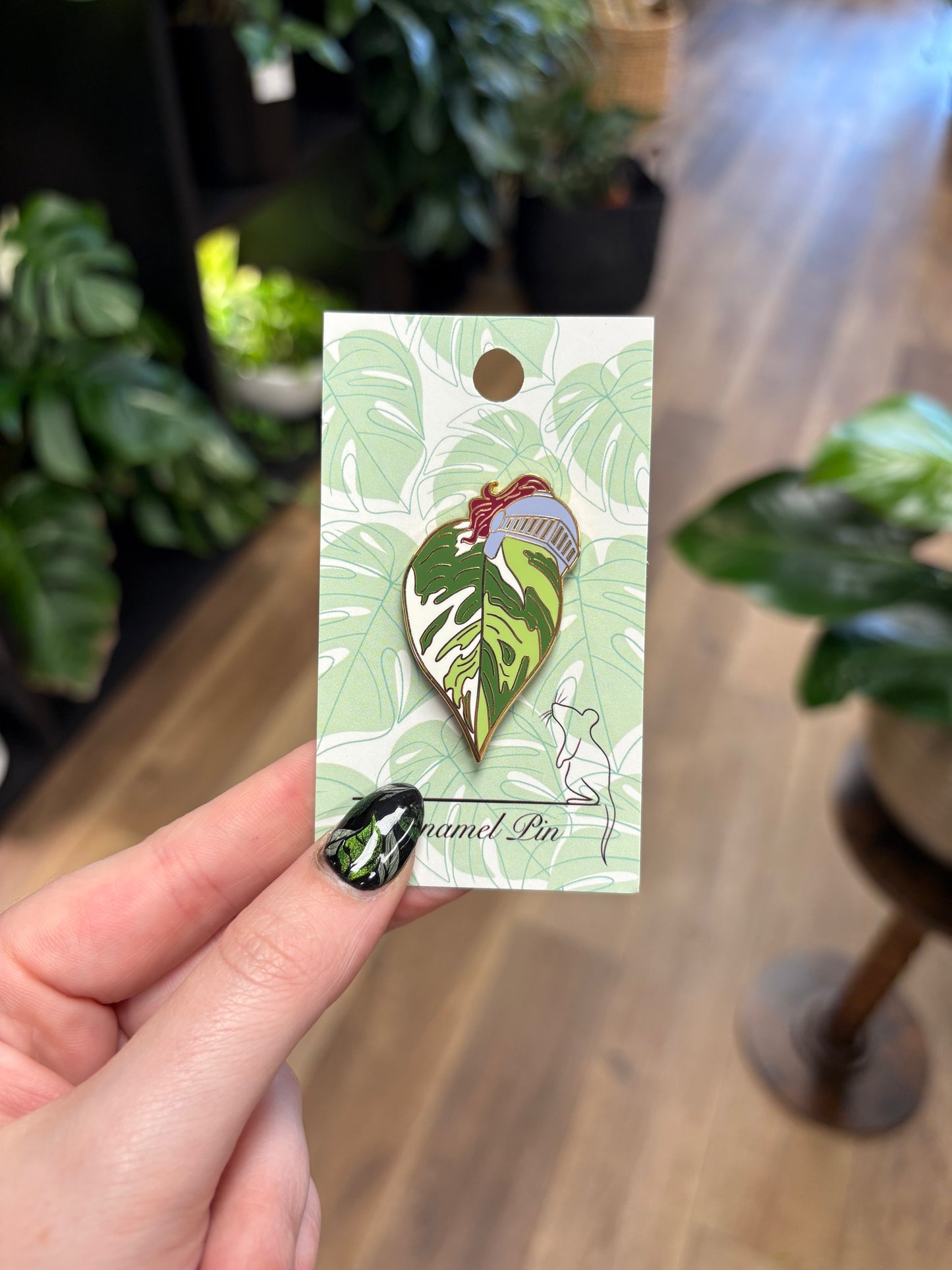 White Knight Philo Pin